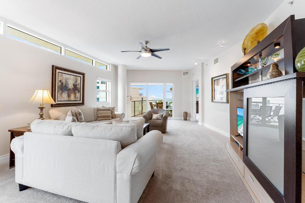 Crescent Condos By Beachside Management